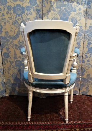 Fauteuil De Style Louis XVI