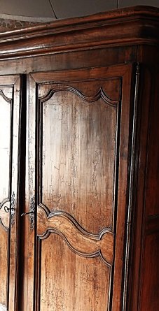 Armoire Louis XV Saintongeaise