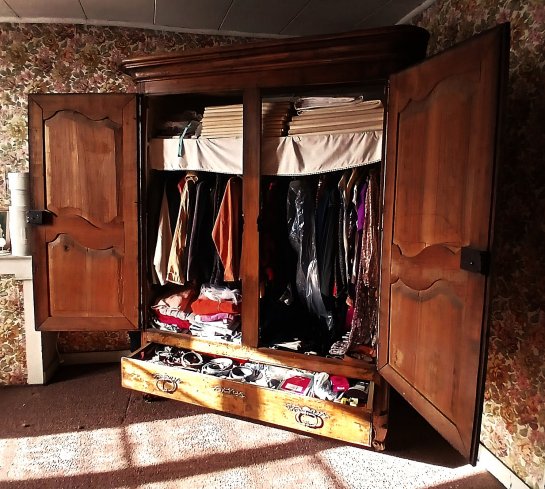 Armoire Louis XV Saintongeaise