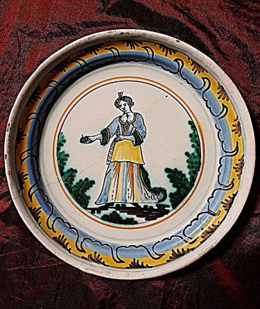 Assiettes Auxerroises fin XVIII 