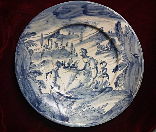 Plat en Faïence de Savone XVIII