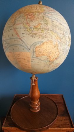 Globe terrestre fin XIX