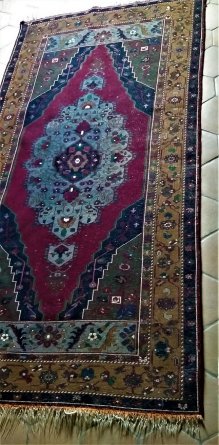 Tapis Yahyahli ancien