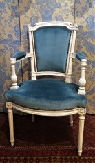 Fauteuil De Style Louis XVI